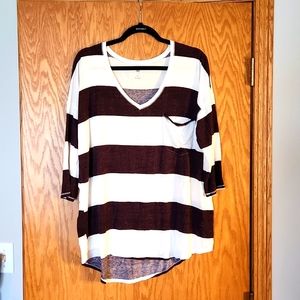 3/4 Sleeve purple and white striped top from SO, size xxl